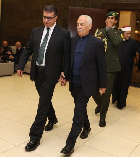 مندوبا عن الملك وولي العهد.. العيسوي يعزي عشيرتي الحنيفات والمحارمة