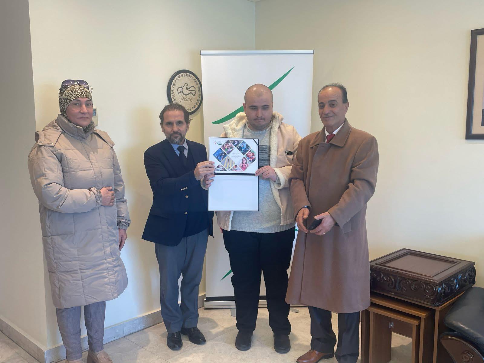 الامير رعد يلتقي الشاب عقل الصمادي