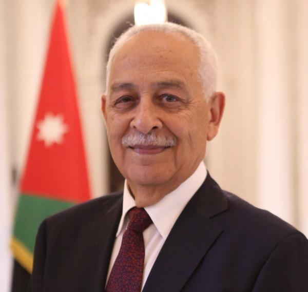 مندوبا عن الملك وولي العهد .. العيسوي يعزي عشيرة أبو رمان
