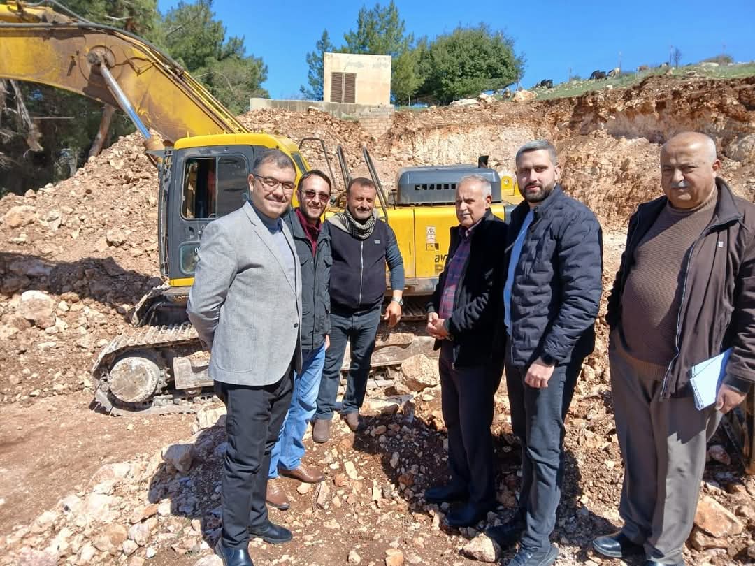 جامعة عجلون الوطنية تُعلن عن انتهاء أعمال حفريات مشروع بناء مسجد الجامعة