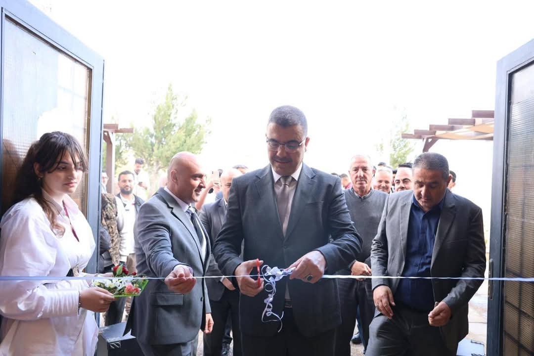افتتاح كفتيريا جامعة عجلون الوطنية بحلّتها الجديدة
