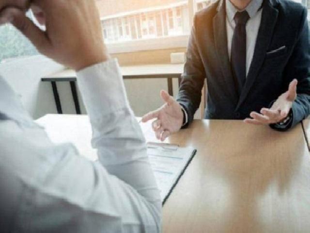 مدعوون للتعيين في وزارات ومؤسسات حكومية (أسماء)
