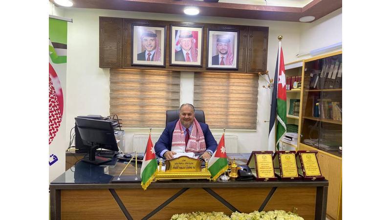 بمناسبة يوم العلم أوقاف عجلون تكرم عددا من موظفيها