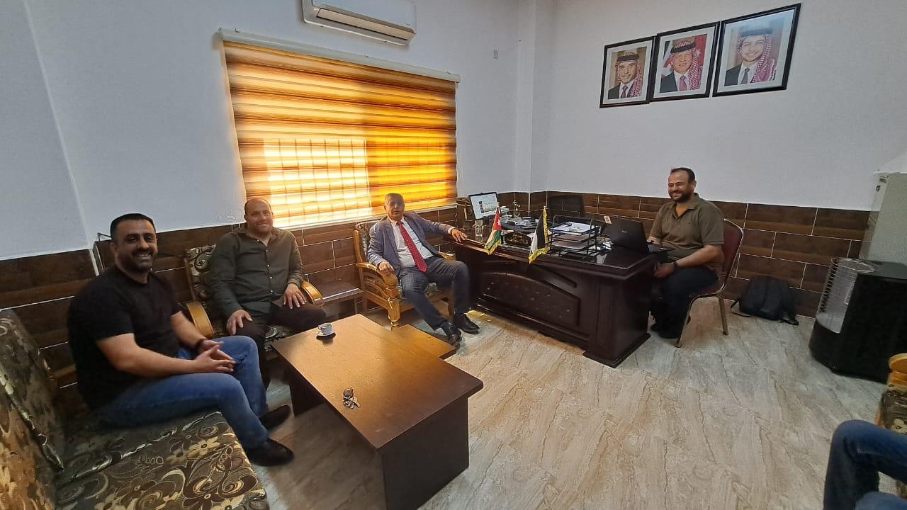 مدير شباب عجلون يتفقد مركز شباب عنجرة وشابات عنجرة النموذجي