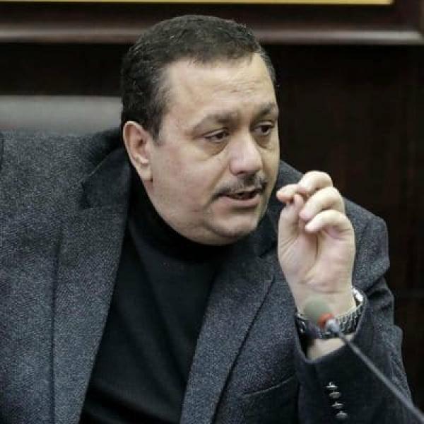 متحولون سياسيون .. وأوصياء بلا شرعية!