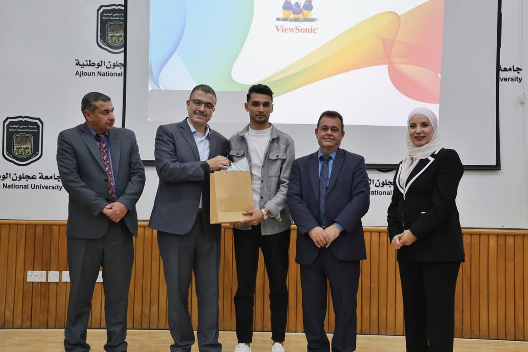 كلية العلوم التربوية تحيي اليوم العالمي للتوحد