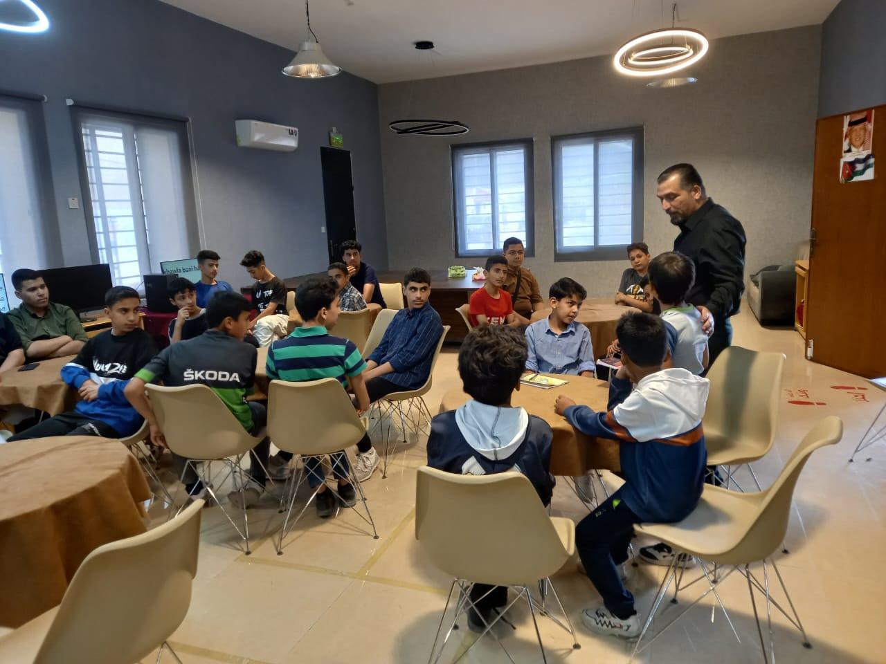 ورشة تدريبية في مركز شباب وشابات غرب إربد حول برنامج PowerPoint