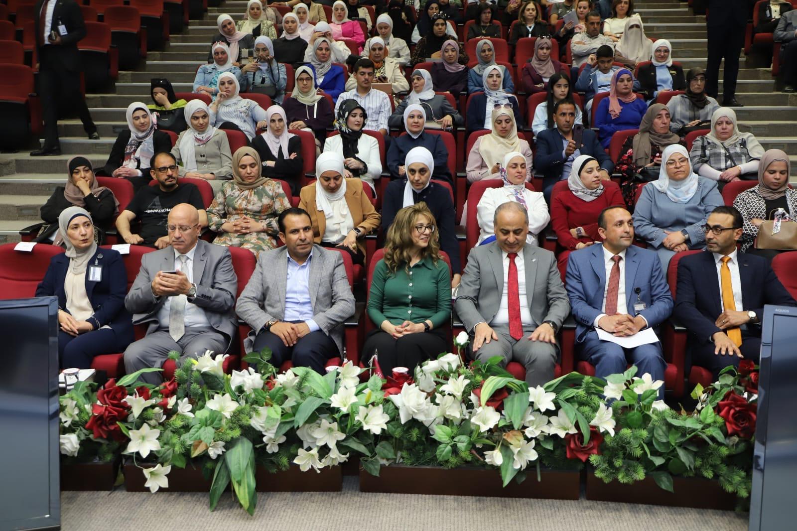 العجارمة يكرّم الفائزين في ملتقى التميز التربوي الثالث بجامعة الشرق الاوسط