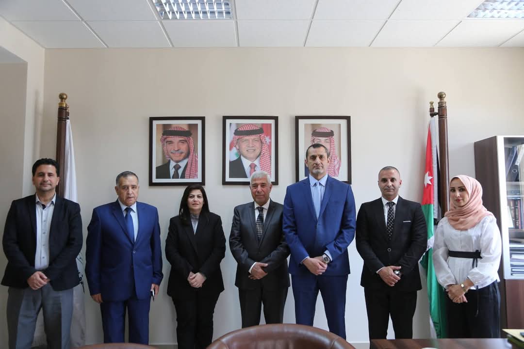 توقيع اتفاقية نشر أبحاث المؤتمر العلمي الدولي السادس لكلية الحقوق في مجلة جامعة الزيتونة