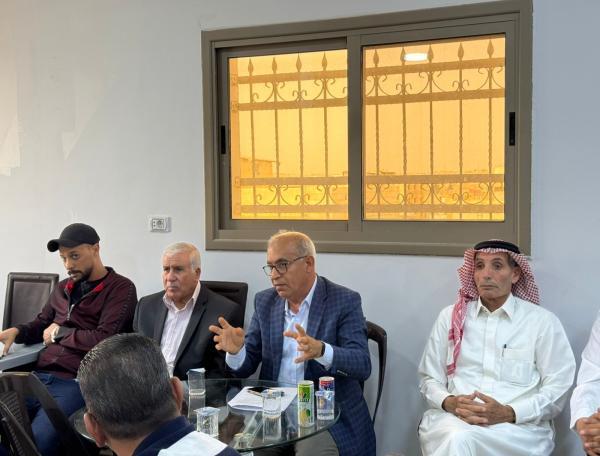 جلسة حوارية لتحصين رواد مواقع التواصل من مخاطر الجرائم الإلكترونية