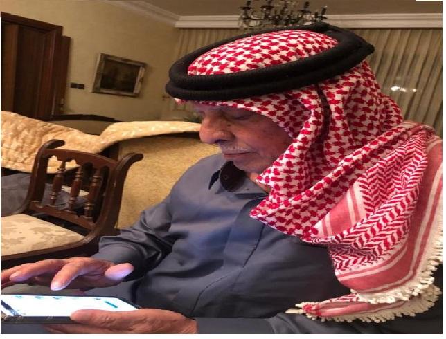 الخطايبة يضع قلم الصِّحافة بعد 40 عامًا ..