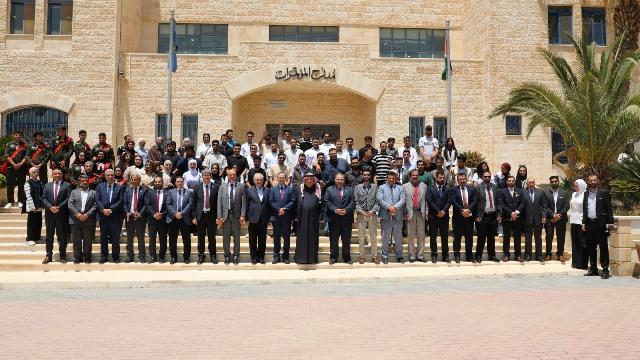  محاضرة بجامعة الزرقاء لوزير الاتصال الحكومي حول دور الإعلام في المشاركة السياسية