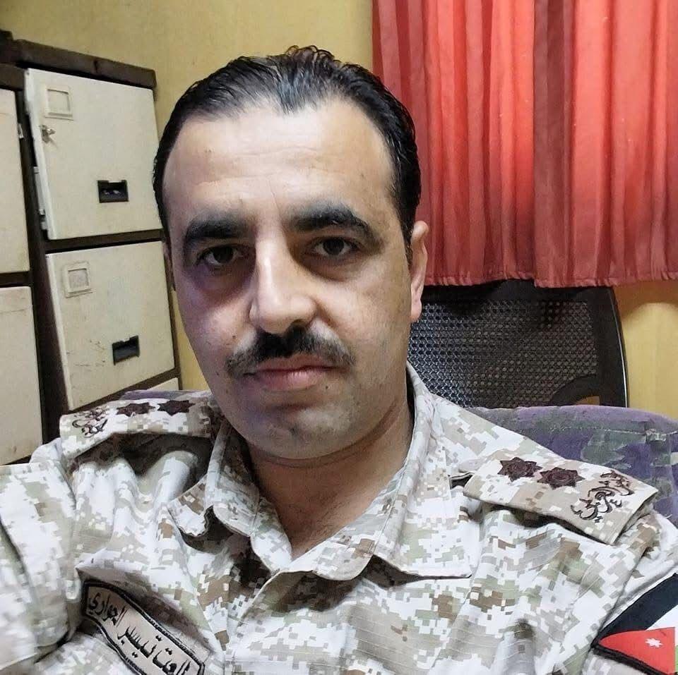 مبارك الترفيع للنقيب طلعت حواري