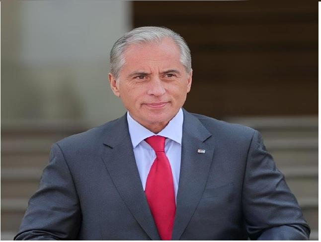 رئيس الوزراء يهنئ الملك بعيد الجلوس الملكي