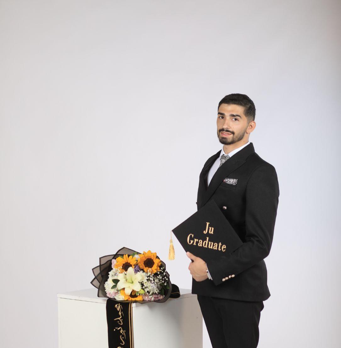 محمد نور فريحات ..مبارك التخرج