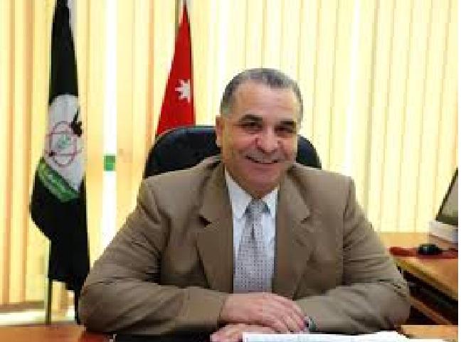 بورتريه صحفي :العجلوني بين القرطاس والقلم
