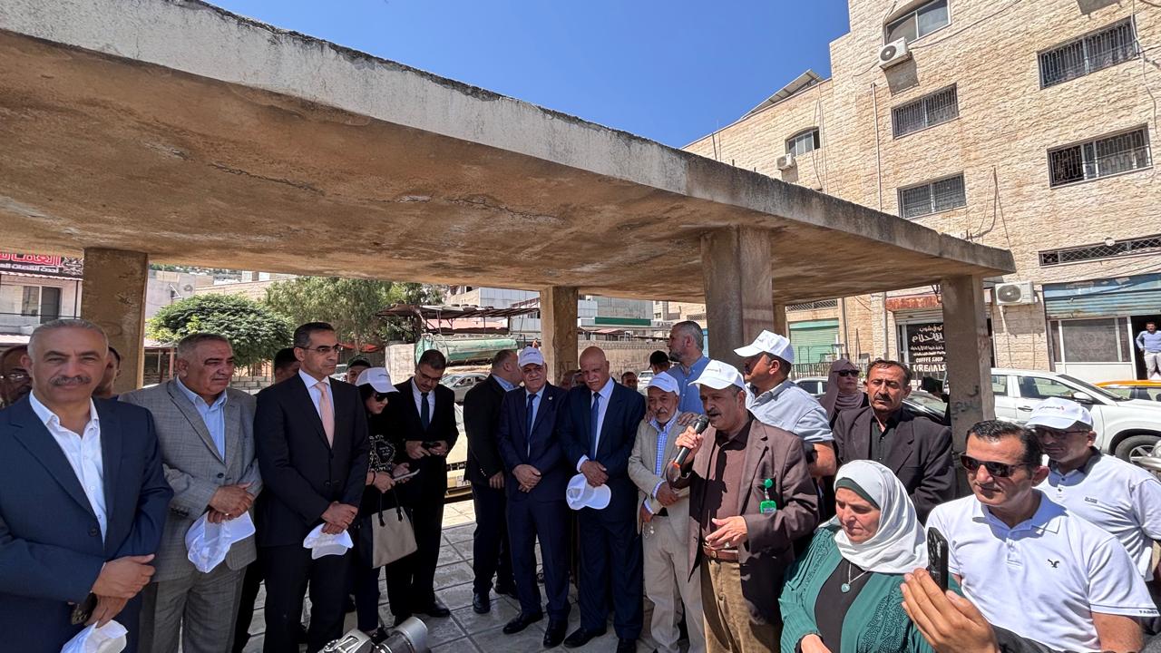 كفرنجه :امين عام وزير الإدارة المحلية ابو عرابي يرعى إطلاق الحملة البيئيه الوطنيه لجمعية البيئة