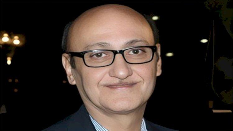 مايا إبراهيم تكتب :  محمود الداوود… القلم الذي لا يشيخ والفكرة التي تمشي على ساقين من وعي