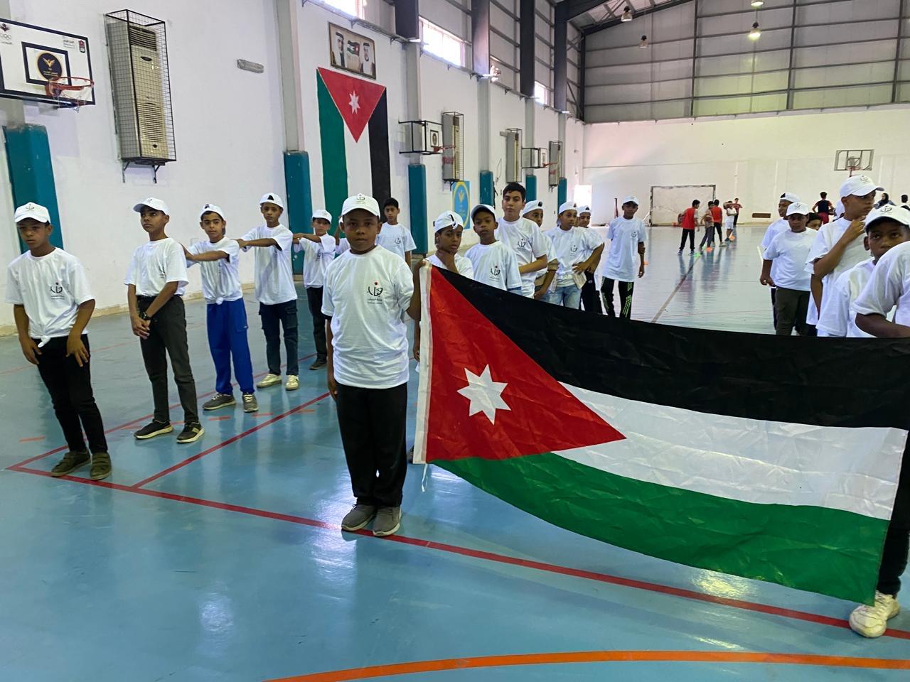 انطلاق معسكر النشاط الرياضي والبدني في مركز شباب الشيخ حسين