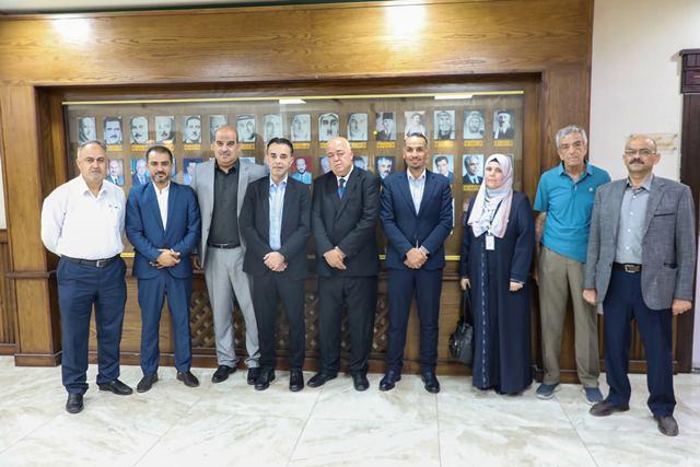 لجنة بلدية إربد الكبرى تعقد جلستها الأولى وتختار نائب الرئيس