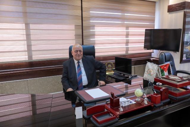 العزام: النظافة أولوية قصوى لبلدية اربد