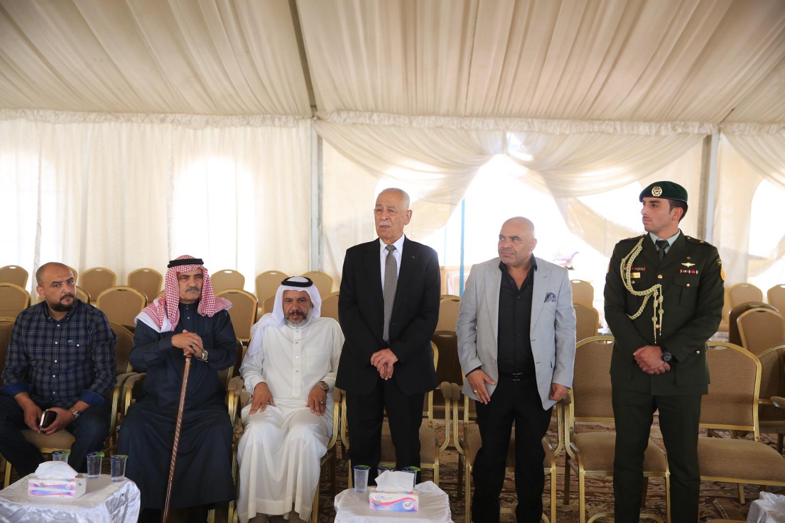 مندوبا عن الملك وولي العهد. العيسوي يعزي عشيرة المناصير