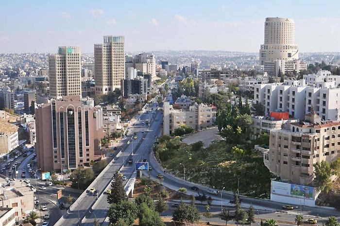 الاثنين .. انخفاض على الحرارة وطقس صيفي
