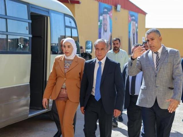 حسان في المفرق .. ويوجه بزيادة كوادر واجهزة جمعية رعاية الطفل