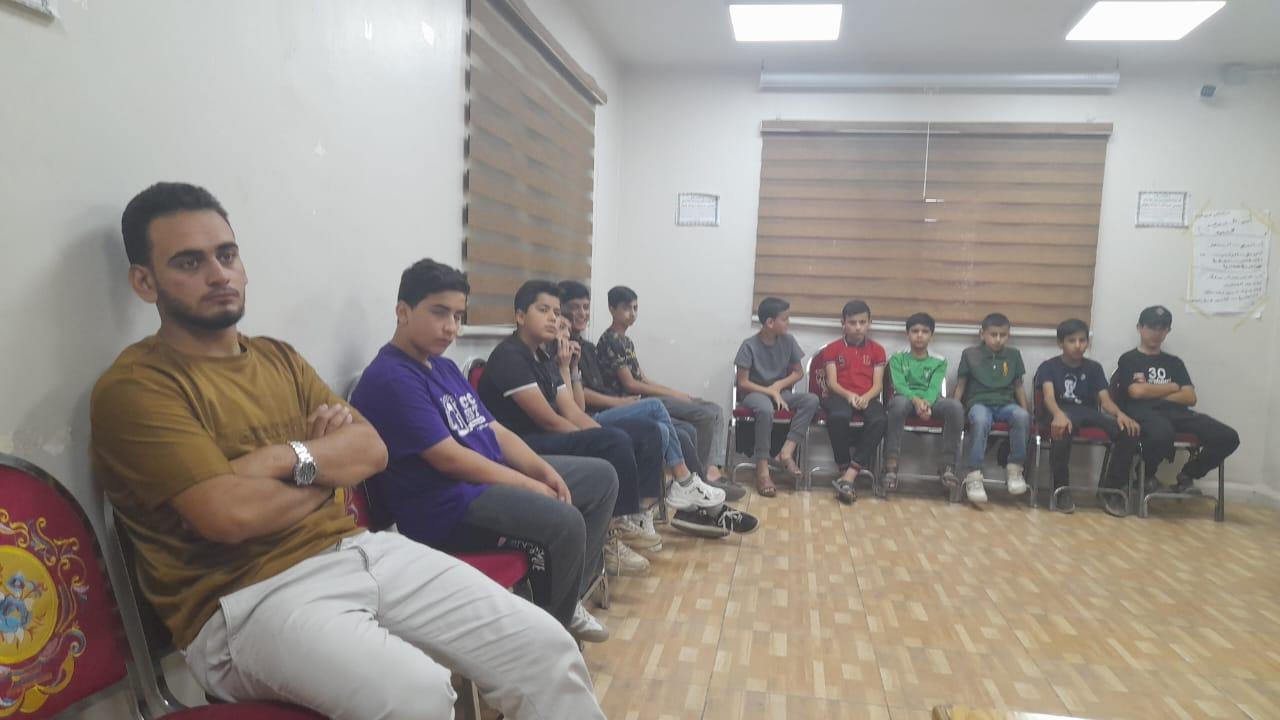 جلسة توعوية في مركز شباب ساكب