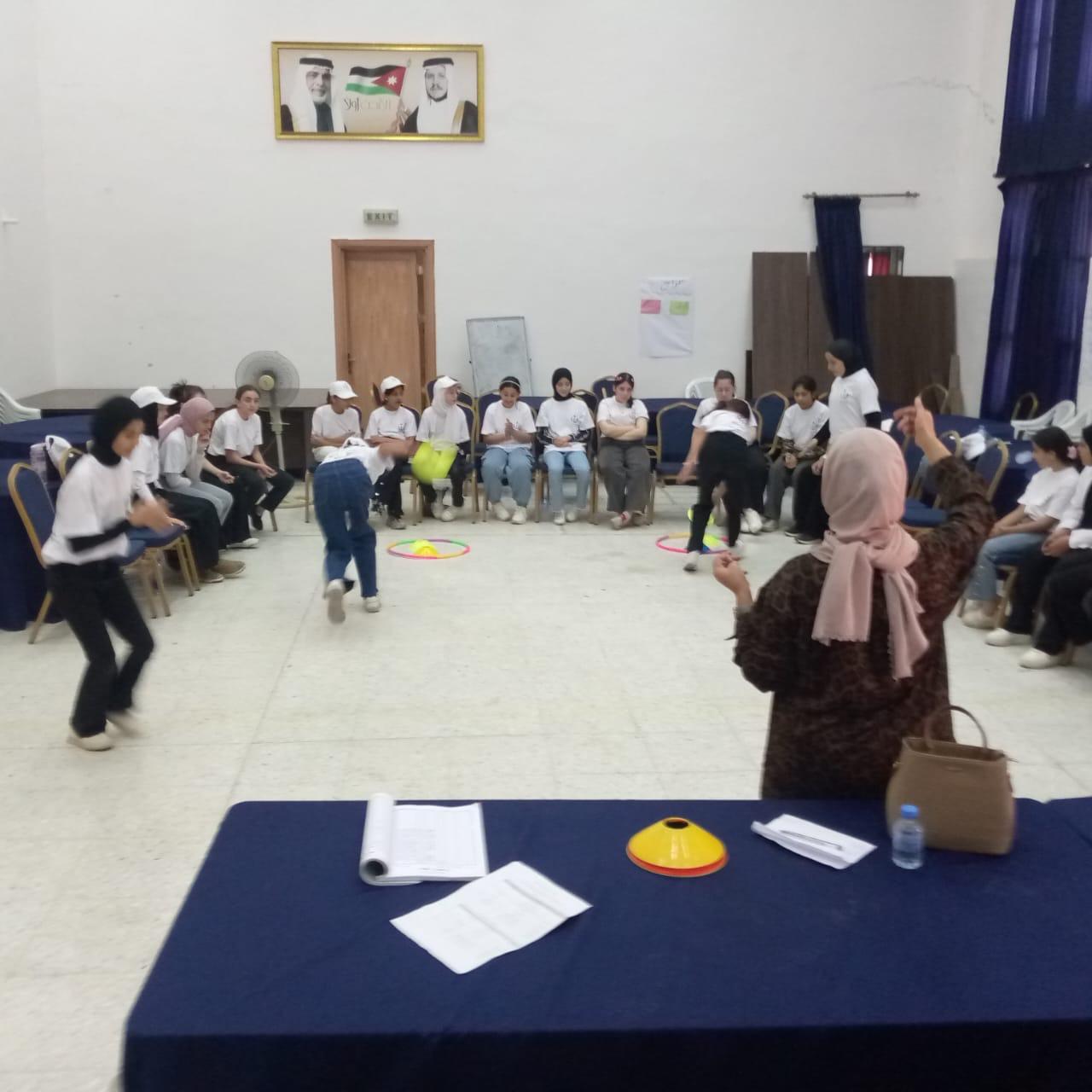 اختتام معسكر النشاط الرياضي في مركز شابات دير أبي سعيد