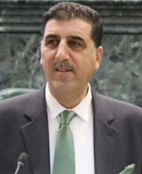 حين يصارحنا القائد