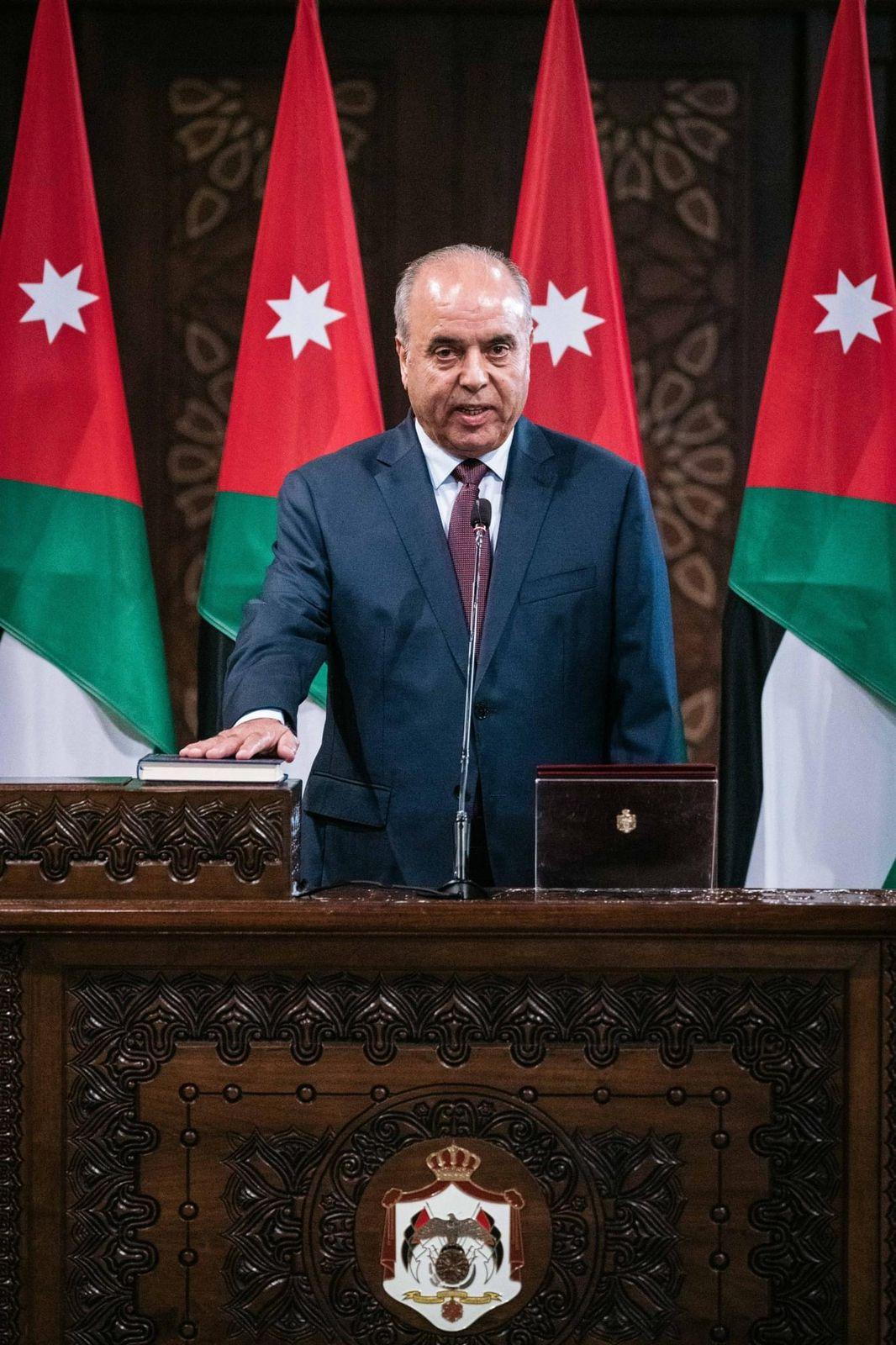 فريحات يهنئ الوزير عزمي محافظة بتجديد الثقة الملكية