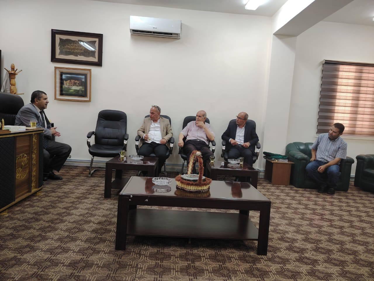 مدير شباب عجلون يناقش نظام الأندية مع رؤساء الأندية والهيئات الشبابية