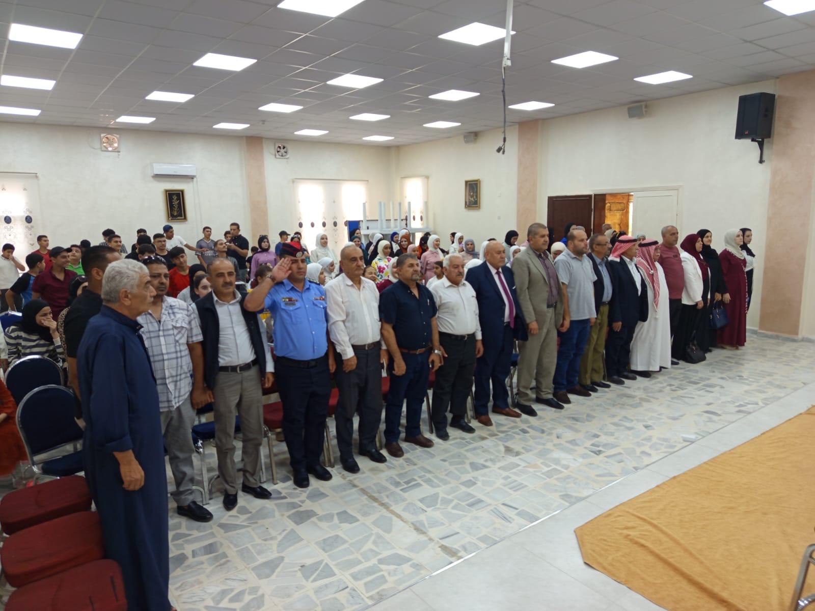 الشرطة المجتمعية ومركز شباب وشابات كفرنجة يقدمون مسرحية توعوية حول مخاطر المخدرات(صور)
