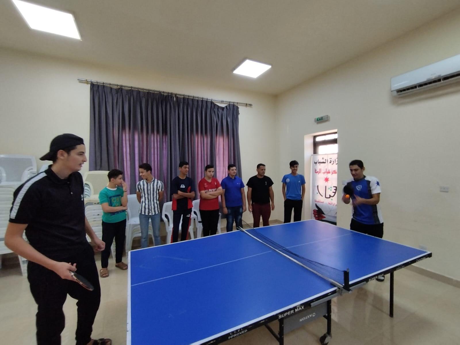 انطلاق دورة الشطرنج وتنس الطاولة بمشاركة 20 شابًا في مركز شباب وشابات الرمثا