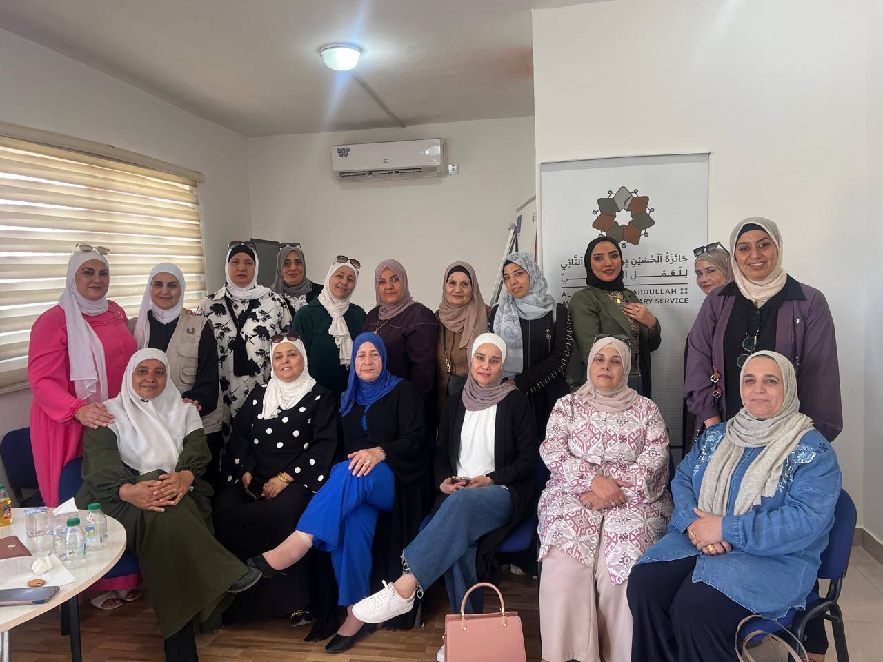 جلسة تعريفية بجائزة الحسين بن عبدالله الثاني للعمل التطوعي في بلدية الكرك الكبرى