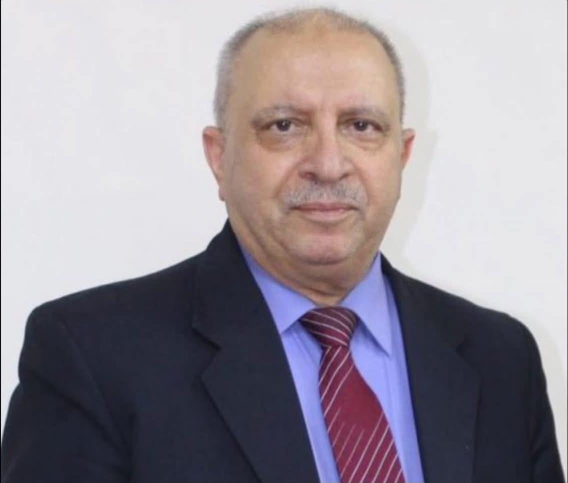 فريحات يهنىء الدكتور كامل خورشيد