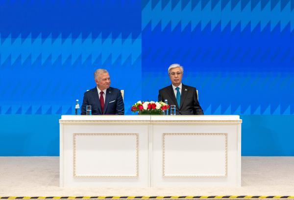 الملك وتوكاييف يحضران الجلسة الختامية لمنتدى الأعمال الأردني الكازاخستاني