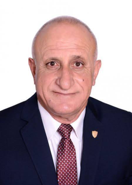 المحامي أكثم خلف حدادين… قانون ينطق بالحق وإنسانية تنبض بالوفاء