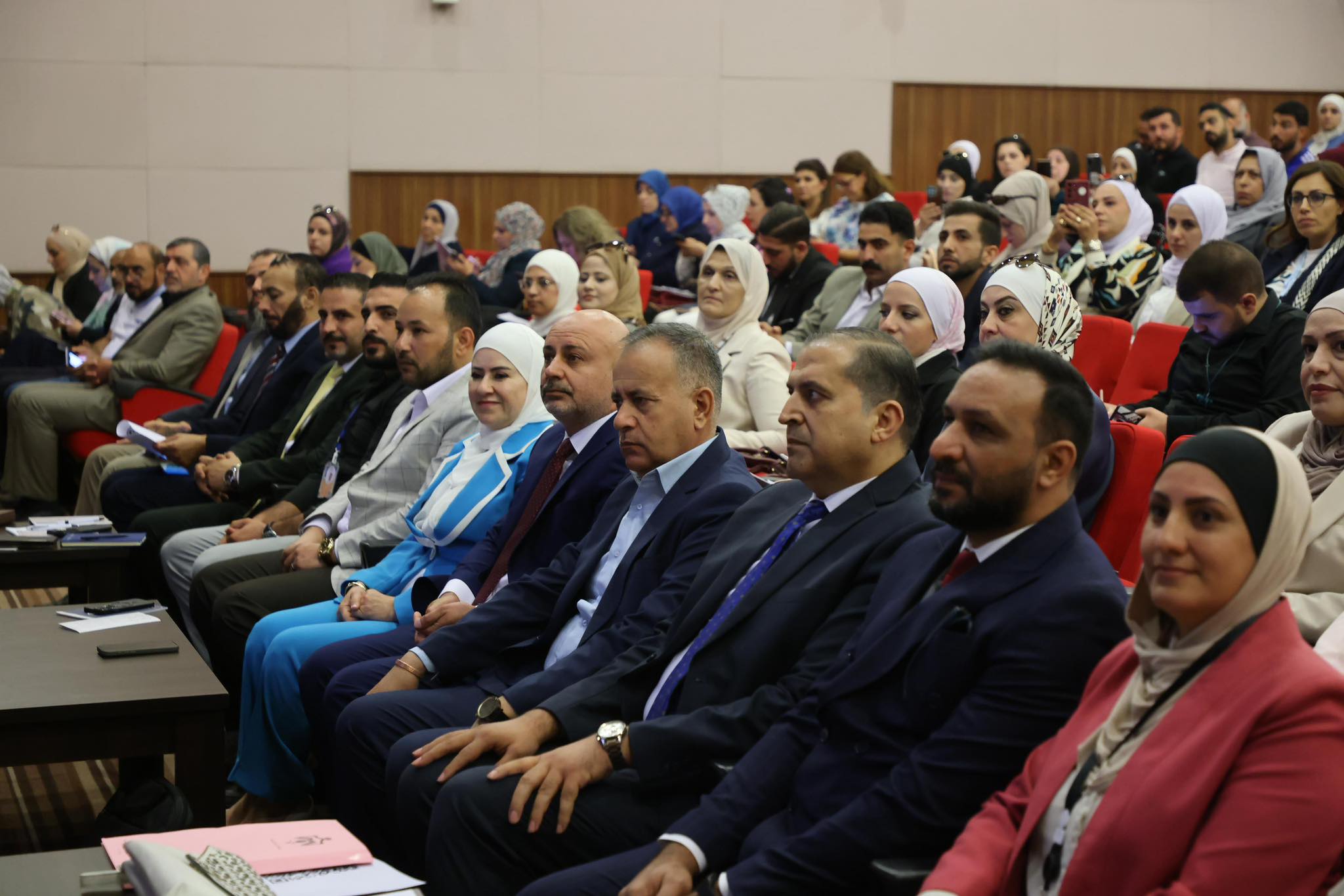 الشباب والتربية والتعليم تعقدان جلسة تعريفية بجائزة الحسين بن عبدالله الثاني للعمل التطوعي