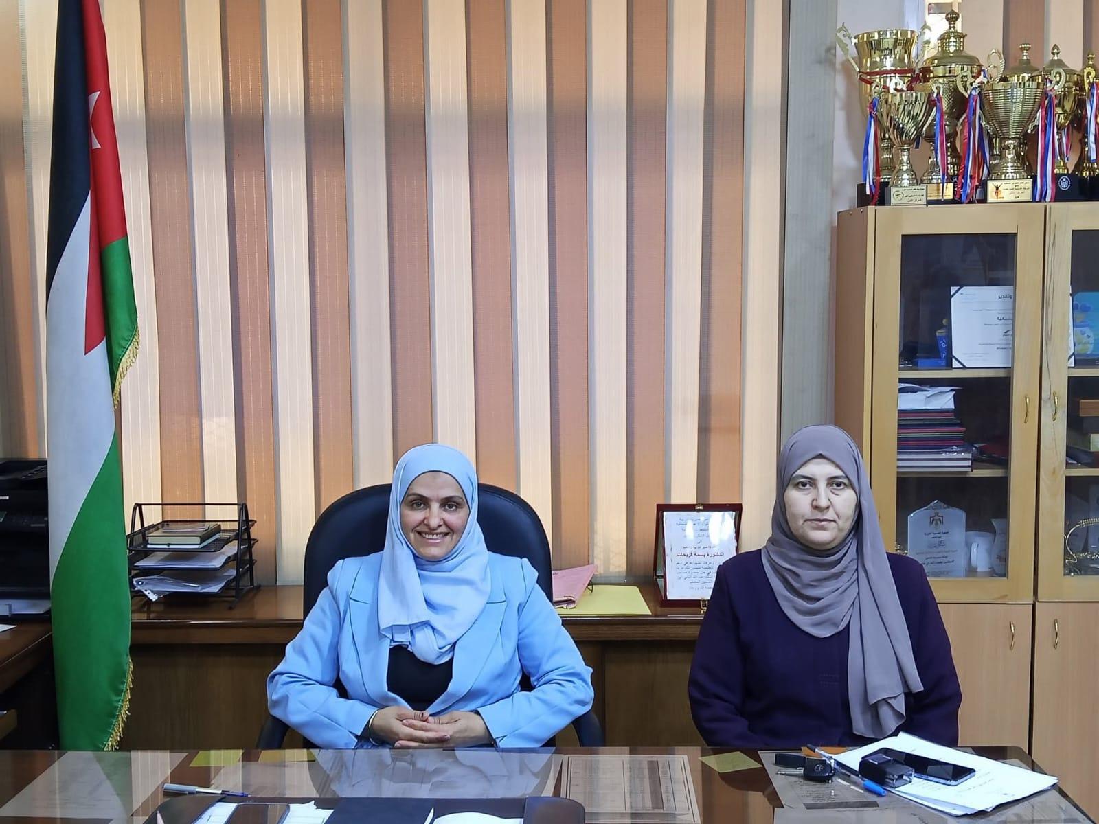 فريحات تعقد اجتماعًا لرؤساء الأقسام الإدارية والفنية في مديرية التربية والتعليم للواء الأغوار الشمالية