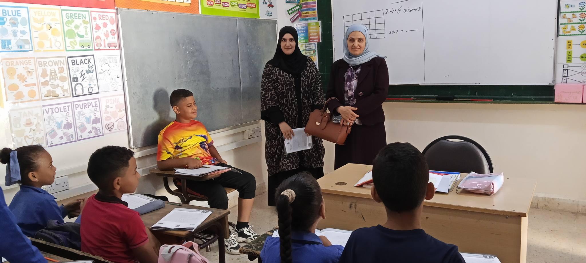 فريحات تزور مدارس اللواء وتؤكد على الالتزام بالدوام وتعزيز المبادرات المدرسية