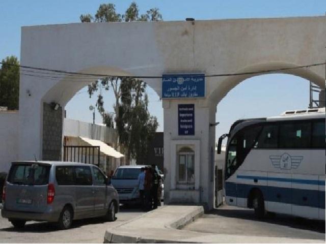 فتح حركة المسافرين عبر جسر الملك الحسين من 8 - 2 عصرا الجمعة