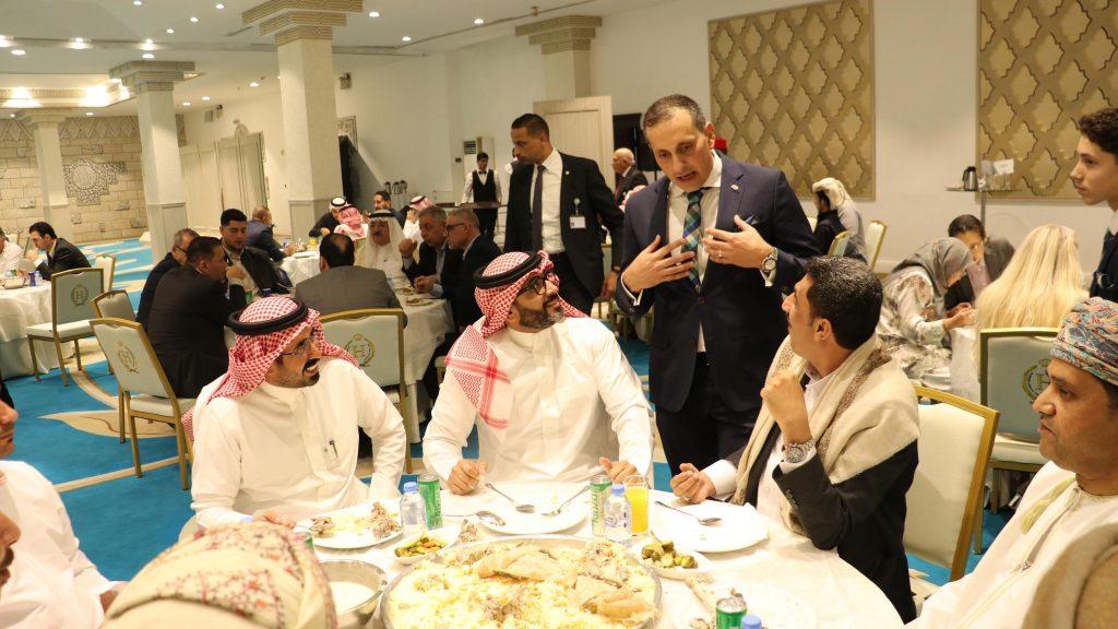 دبلوماسيون يعيشون لأول مرة تجربة 