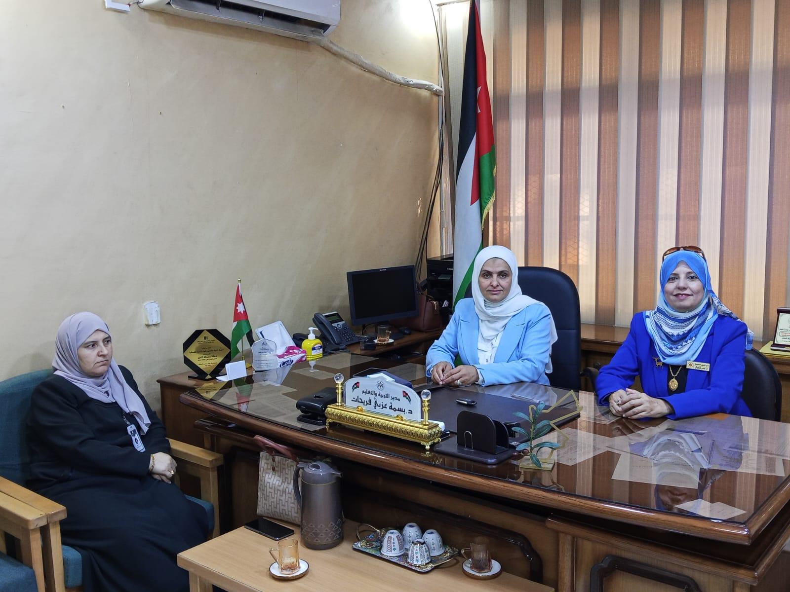 فريحات تترأس اجتماع لجنة مبادرة 