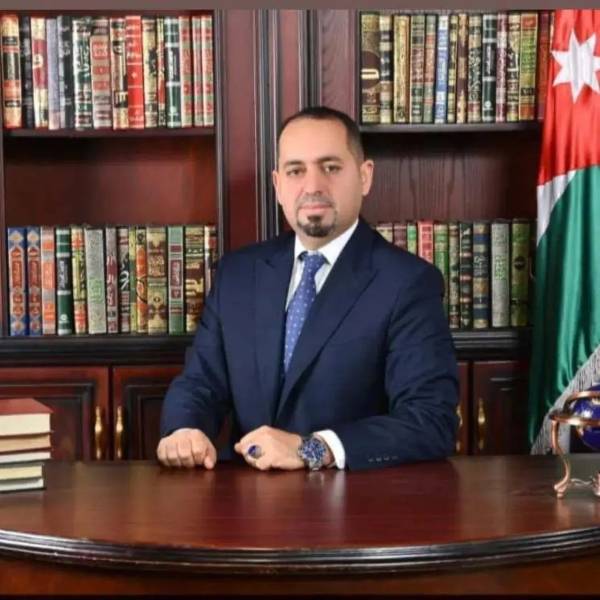 الرجوب يكتب: الشهبذ عواد الخلايلة … صوتٌ يكتب الوعي ويقاوم الصمت