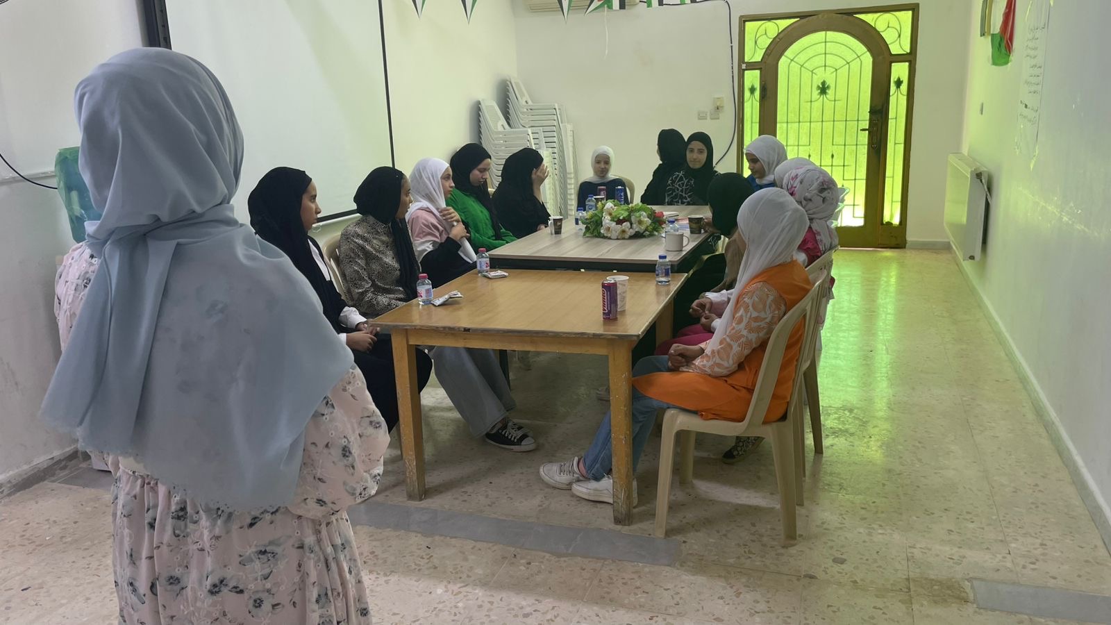 مركز شابات جديتا ينظم ورشة حول الجرائم الإلكترونية