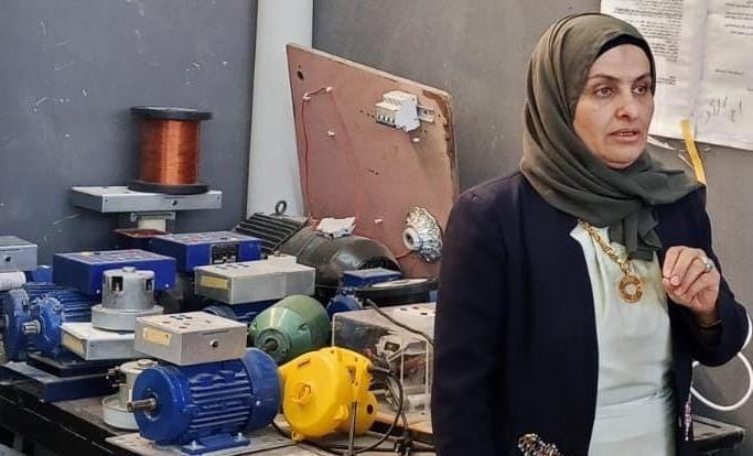 فريحات تتفقد مشاغل ومختبرات التعليم المهني والتقني (BTEC) في مدرسة الشونة الشمالية الثانوية للبنين