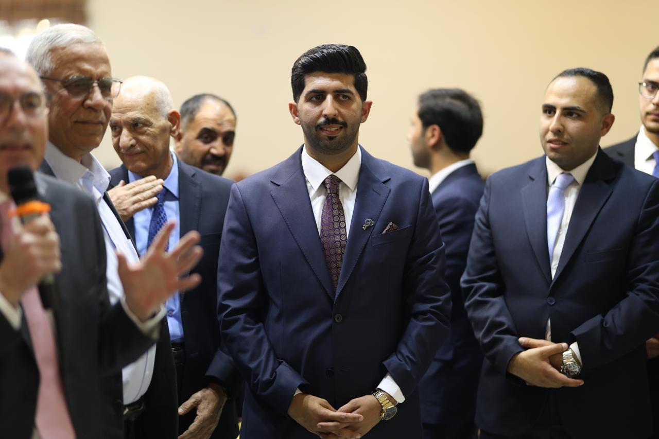 الدكتور القسوس يطلب كريمة