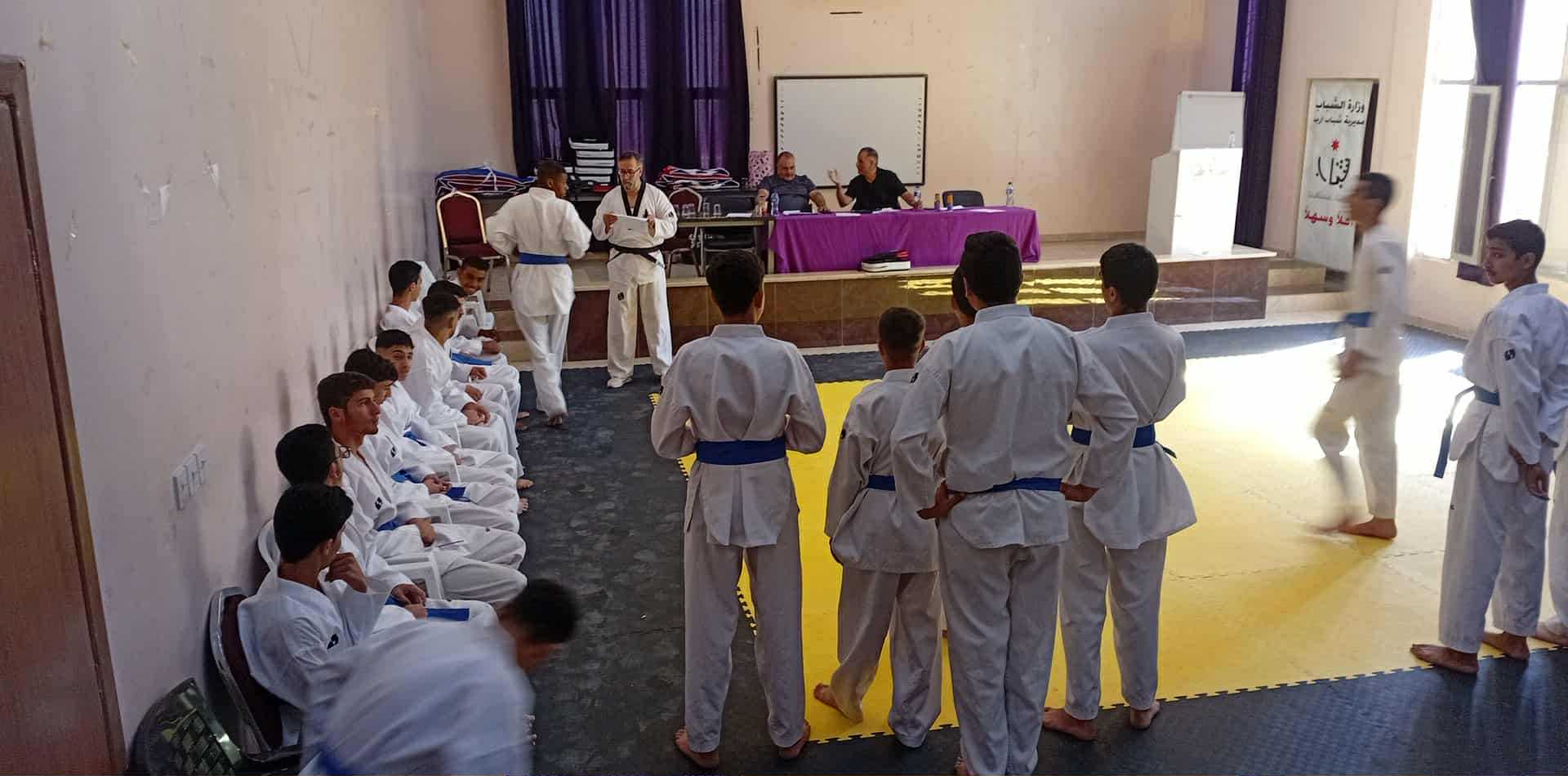 إجراء اختبار الحزام الأحمر في مركزي شباب وشابات الصريح وغرب إربد